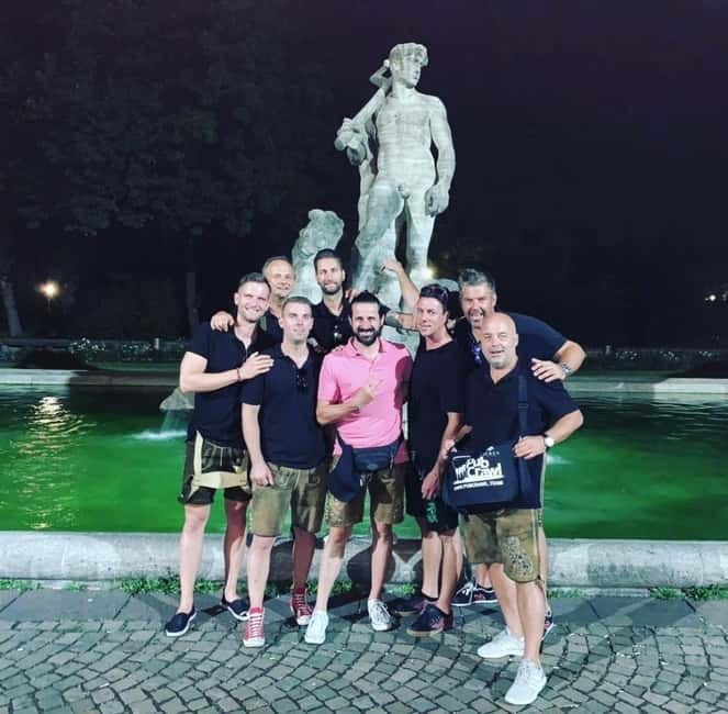 Cologne Pub Crawl - 4 Locations, Shots & Club Entry - How the social side works