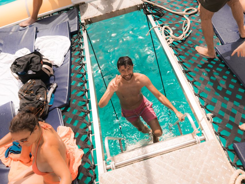 Comino: Blue Lagoon Catamaran Cruise with Lunch and Open Bar - Blue Lagoon and the changing Comino route