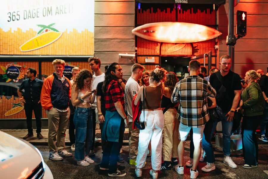 Copenhagen: Guided Party Pub Crawl with 4 Shots and 1 Drink - Cancellation and booking flexibility