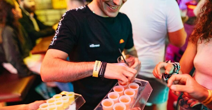 Copenhagen: Guided Party Pub Crawl with 4 Shots and 1 Drink - The last drink and the two possible endings