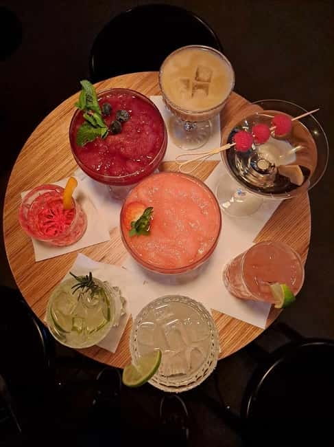 Crew Bar Prague: Open bar, ping pong or shuffleboard game - The mood and level of competition
