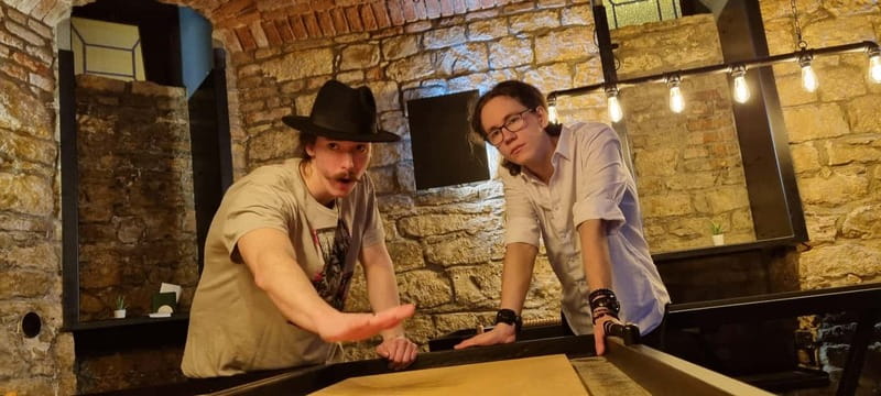 Crew Bar Prague: Open bar, ping pong or shuffleboard game - Practical planning for your evening