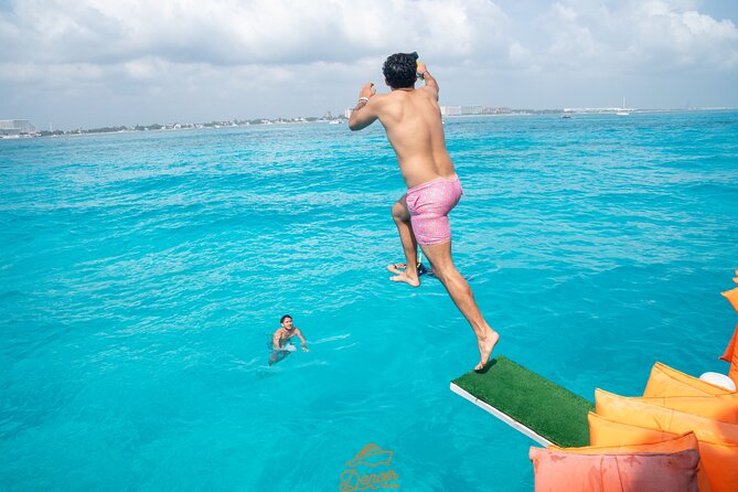 Dancer Cruise Isla Mujeres Snorkel Food and Drinks Included - Snorkeling at El Meco takes about 35 minutes