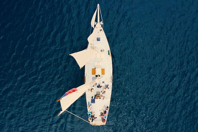 Day Sail from Traverse City with Food, Wine, & Cocktails - Is the food and drink inclusion good value?
