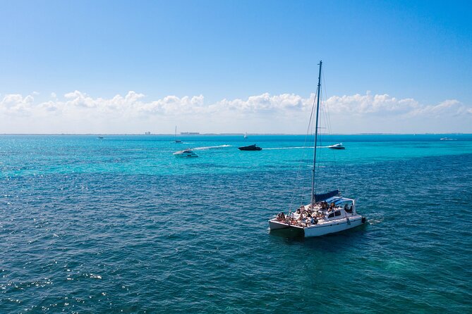 Deluxe Catamaran to Isla Mujeres with Open Bar from Cancun - Your 1.5 hours on Isla Mujeres