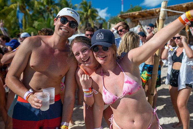 Deluxe Catamaran tour to Isla Mujeres with Open Bar and Lunch - A Cancun catamaran day built around fun