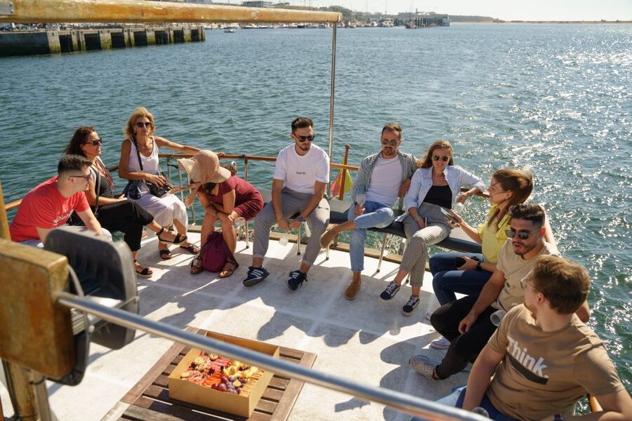Douro River: Party Boat Tour - What the $648 private price really buys