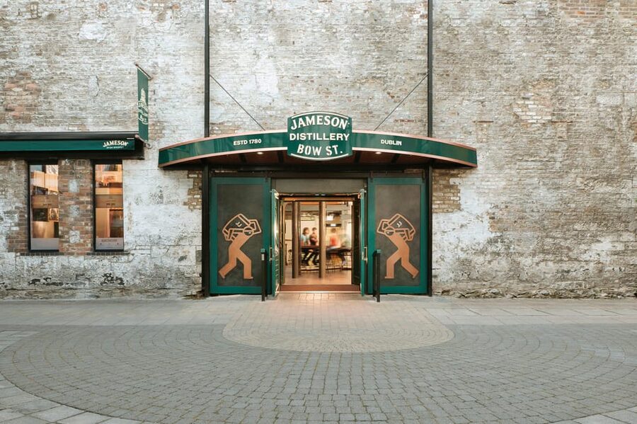 Dublin: Jameson Distillery Whiskey Cocktail-Making Class - Timing, Booking, and Practical Value