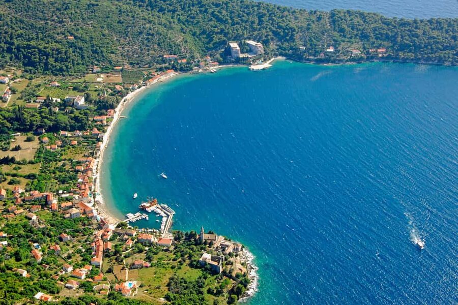 Dubrovnik: 3 Islands Fun Boat Trip with Drinks (FR, ES, EN) - Lopud: the longest and easiest first stop