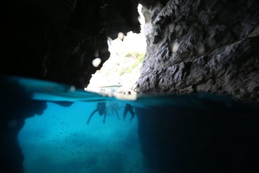 Dubrovnik: Blue Cave & Sunj Beach Boat Tour with Drinks - Key points to know before you book
