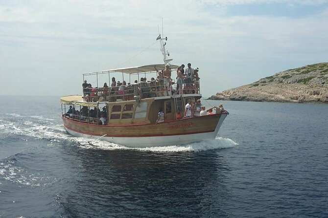 Dubrovnik Islands Boat Tour with Lunch and Unlimited Drinks - Weather, timing, and what to bring