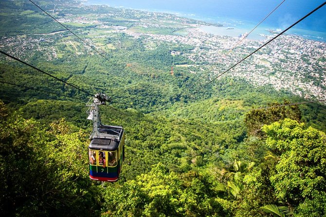 Eat Drink & Be Merry Puerto Plata City Tour -Amber Cove/Taino Bay - A food-and-history day rather than a standard port bus tour
