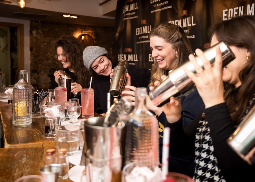 Edinburgh: Love Gin Cocktail Masterclass - Local sweets add more than decoration