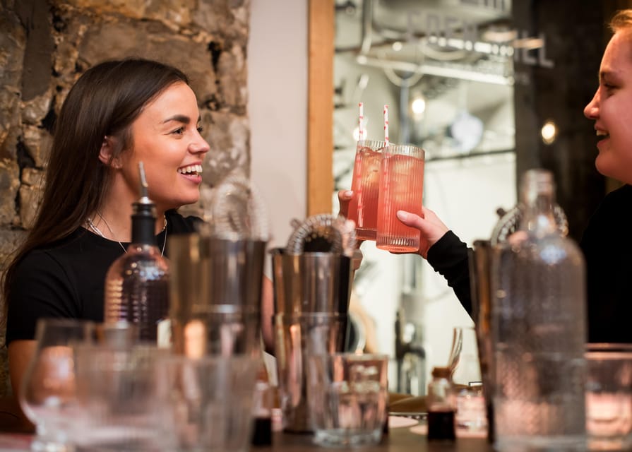 Edinburgh: Love Gin Cocktail Masterclass - Fitting the class into an Edinburgh day