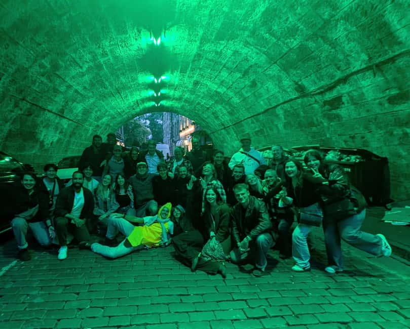 Edinburgh: Ultimate Pub Crawl Party with 7 Bars & 1 Club - Seven Bars Across the City Centre