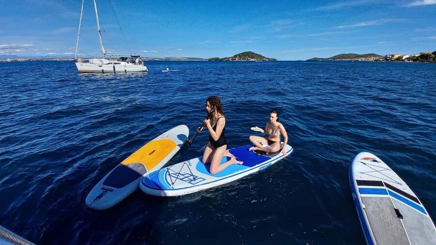 Elegant Day-Sailing Tour-Lunch&Drinks included - What makes this sailing day special