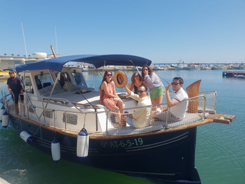 Estepona: Dolphin Search Boat Trip with Drink and Snacks - Timing, comfort, and practical planning