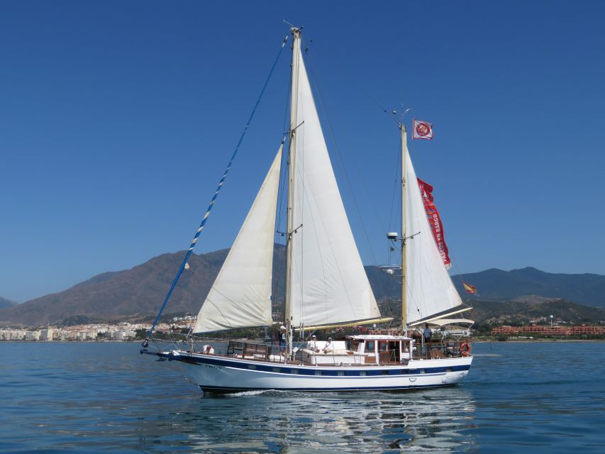 Estepona: Dolphin Watching Sailboat Cruise with Drink - What the two-hour route feels like