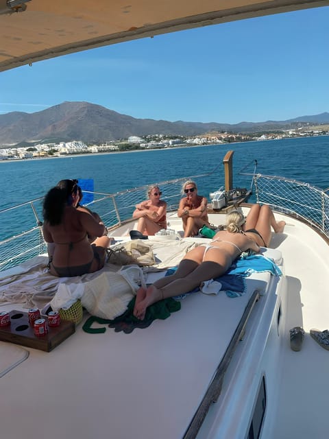 Estepona: Dolphins Searching Sea Cruise with Drink & Snacks - Swimming when the weather allows