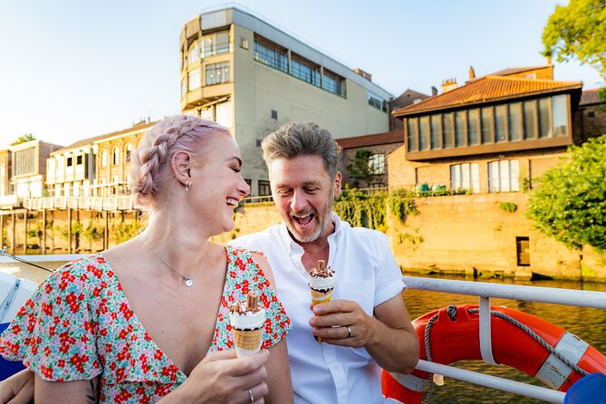 Evening 'Happy Hour' Boat Cruise For All Ages In York - What the one-hour route actually includes