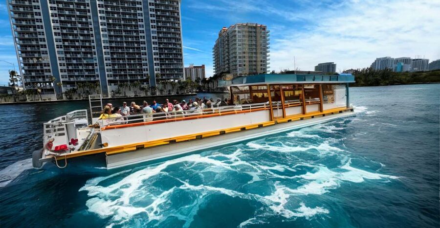 Fort Lauderdale: Millionaire's Row Cruise with Drinks - Key points to know before you book