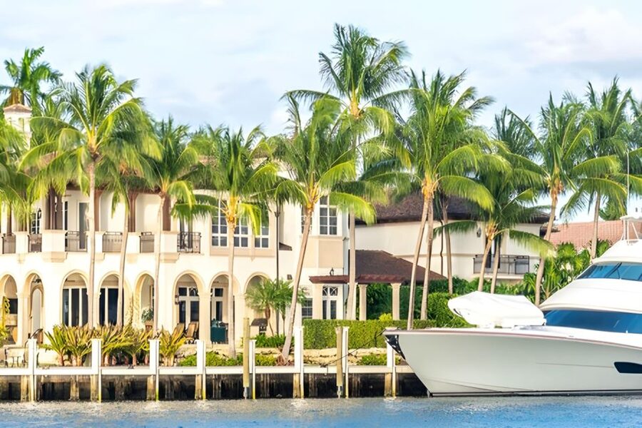 Fort Lauderdale: Millionaire's Row Cruise with Drinks - Fort Lauderdale’s waterways are the real attraction