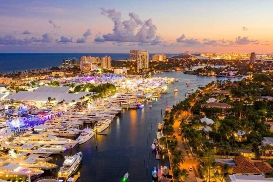 Fort Lauderdale: Venice of America Boat Tour with Drinks - Port Everglades adds a working waterfront