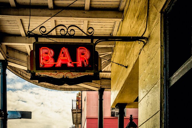 French Quarter Boozy Lunch Crawl with Seafood Boil - Dietary Requests and Group Comfort