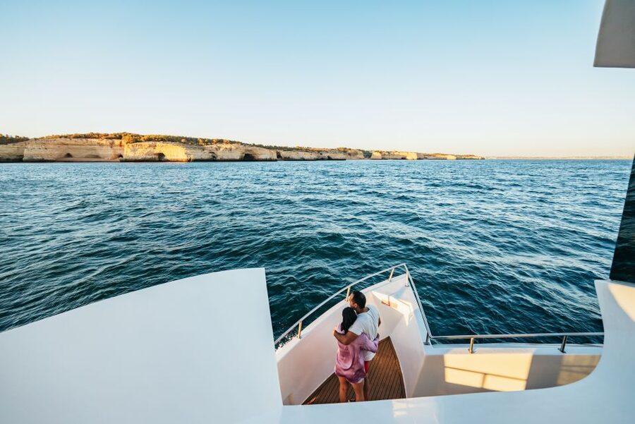 From Albufeira: Sunset Cruise and Beach BBQ with Open Bar - The São Rafael coast and the transfer to shore