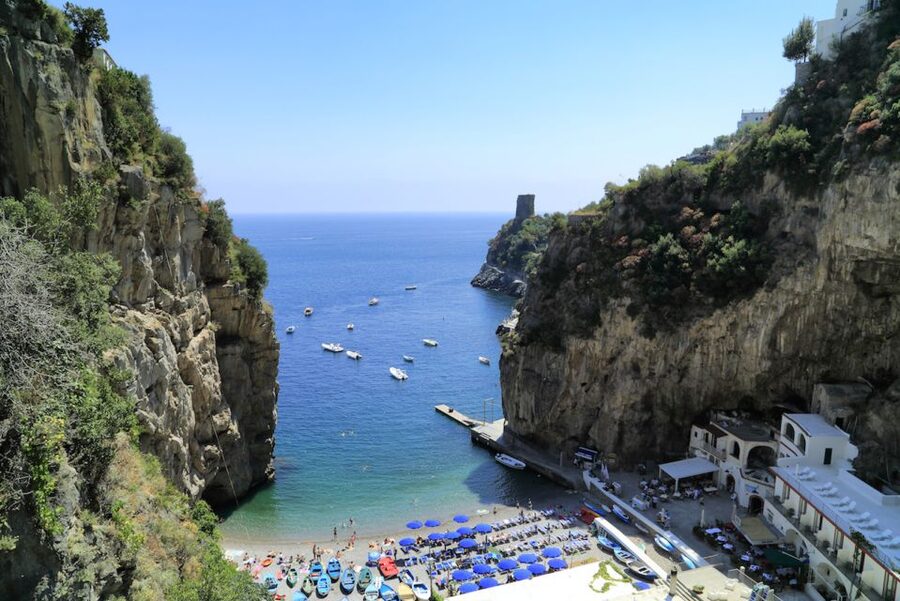 From Praiano: Amalfi Coast Guided Private Cruise with Drinks - Positano is your first big coastal view