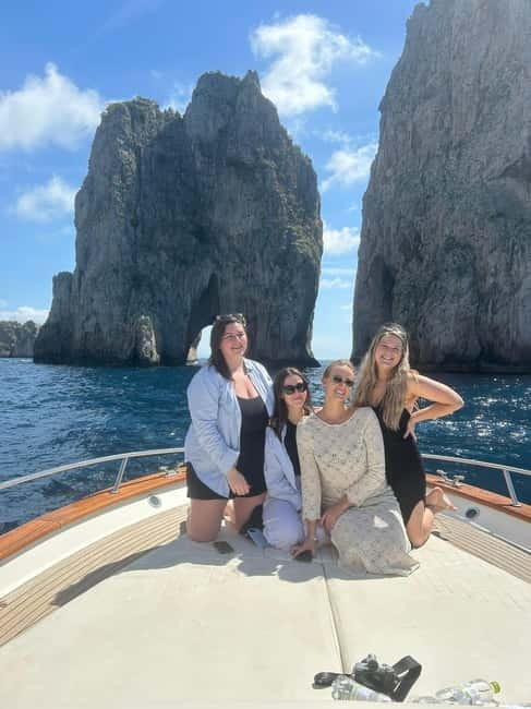 From Sorrento: Full-Day Boat Tour to Capri with Drinks - The swim stop around Capri