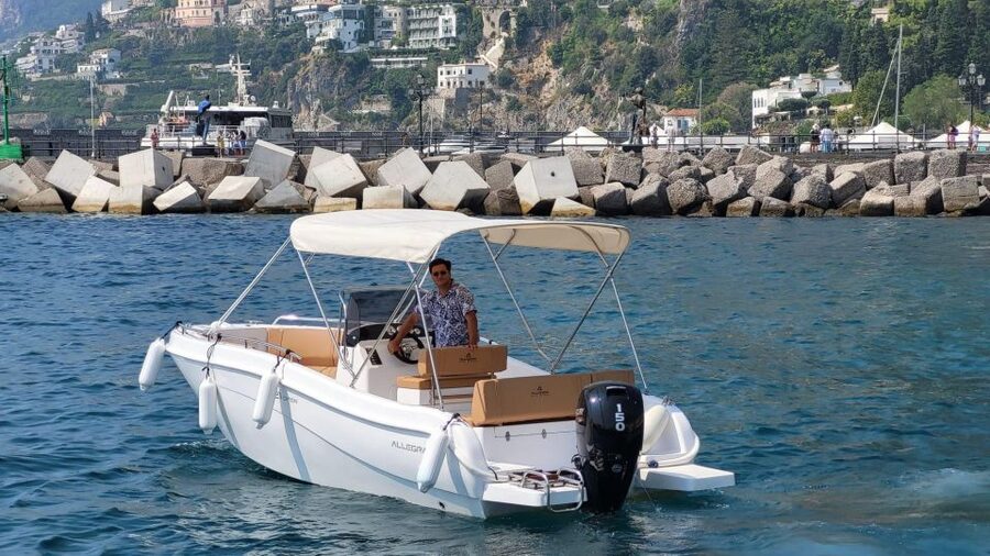 From Sorrento: Full Day Capri Private Boat Trip with Drinks - Skippers, language, and service