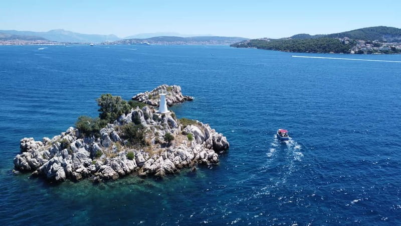 From Trogir: Guided Panoramic Boat Tour with Drinks - Key points to know before booking