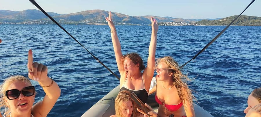 From Trogir: Guided Panoramic Boat Tour with Drinks - Leaving Trogir for a water-level view