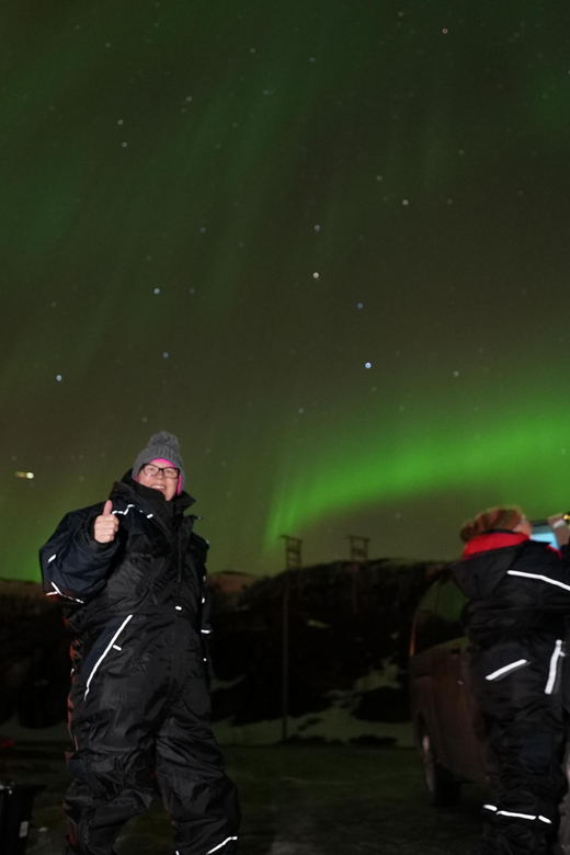 From Tromsø: Northern Lights Tour with Hot Drinks and Photos - Leaving central Tromsø after dark