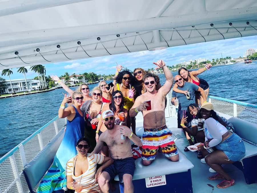 Ft. Lauderdale: Party Boat Tour to the Sandbar with Tunes - Finding Dock i and avoiding a rushed start