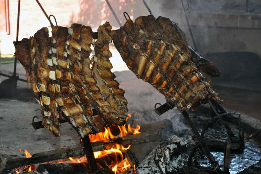 Full-Day at Santa Susana Ranch with BBQ, Drinks and Show - What $595 includes, and what it does not
