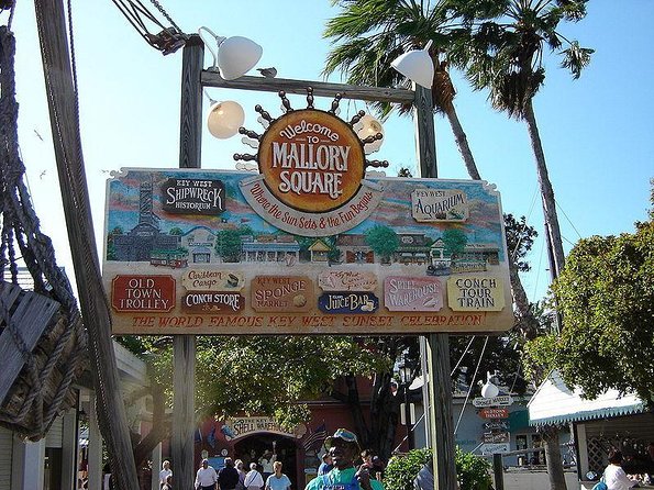 Full-Day Key West Tour and Coral Reef Snorkeling with Open Bar - Key points to know before booking