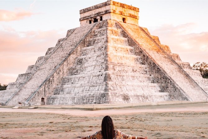 Full-Day Tour Chichen Itza, Valladolid and Cenote open bar in bus - Lunch and the open bar are useful, not luxurious extras
