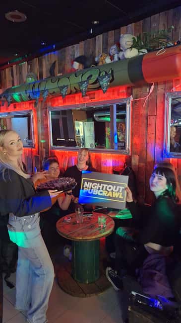 Gdansk 2026: Pub Crawl with Local Guide and Welcome Shots - Key points to know before you book