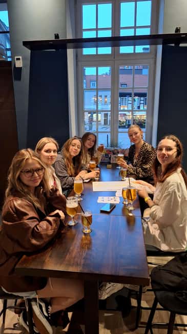 Gdansk 2026: Pub Crawl with Local Guide and Welcome Shots - Why this Gdańsk night works so well for solo visitors