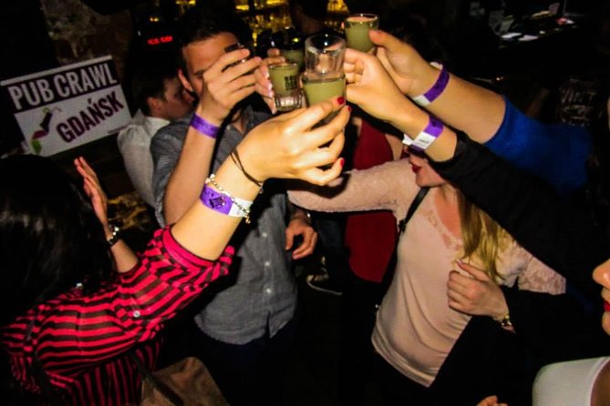 Gdansk Pub Crawl with Free Drinks - Starting beside Neptune’s Fountain at 8:30 pm