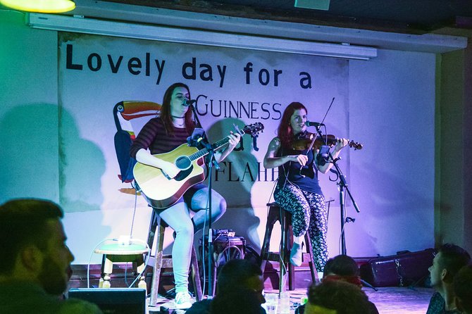 Generation Pub Crawl Dublin - How the guides shape the evening