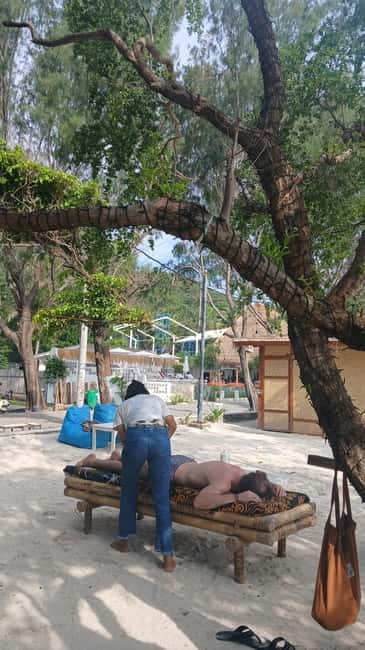 Gili Trawangan: Beach Massage with Sunset and Cocktail - My practical booking plan