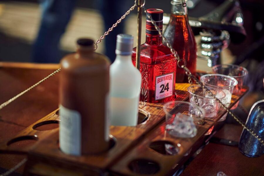 Gin Safari: Boozy London History on Two Wheels - Borough Market and a useful food stop
