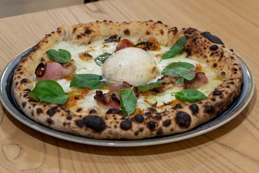 Gourmet Pizza Experience with Drinks and Dessert in Lecce - The first plates: family-style flavors from Salento