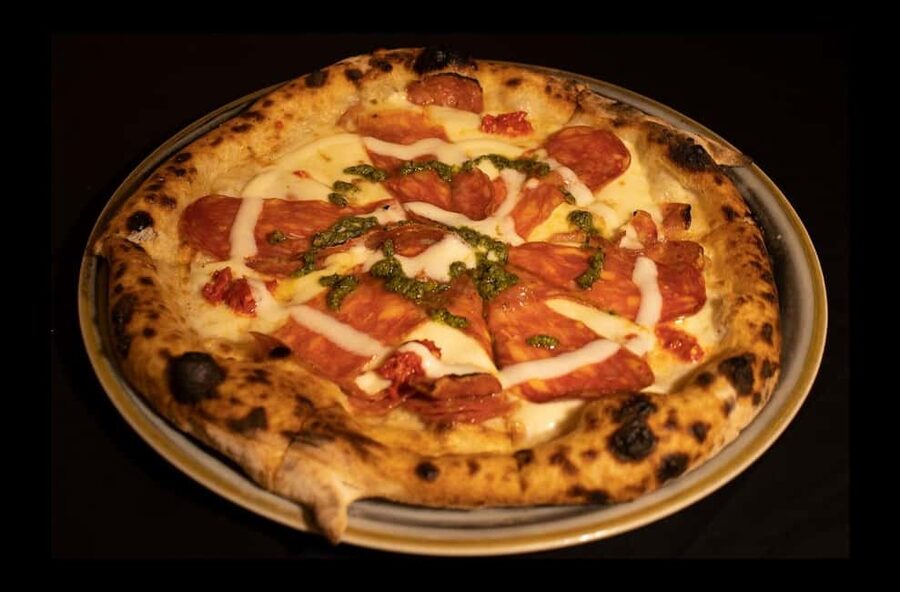 Gourmet Pizza Experience with Drinks and Dessert in Lecce - Dessert is not an afterthought
