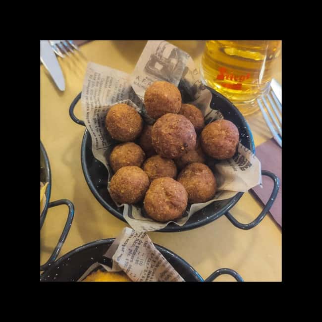 Gourmet Pizza Experience with Drinks and Dessert in Lecce - Planning your evening at Màrgot Gourmet