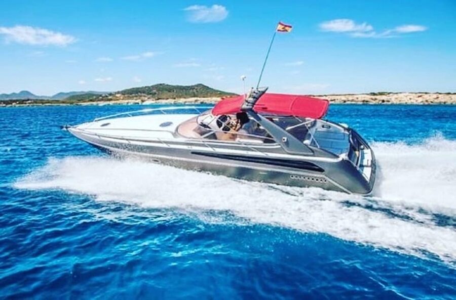 Gran Canaria: Private yacht excursion with Aperitif, drinks and snorkeling - A private boat changes the feel of the outing
