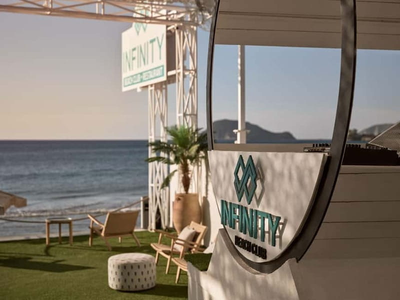 Greece: RnB Bottomless Brunch - RnB music, DJs, and the afternoon mood